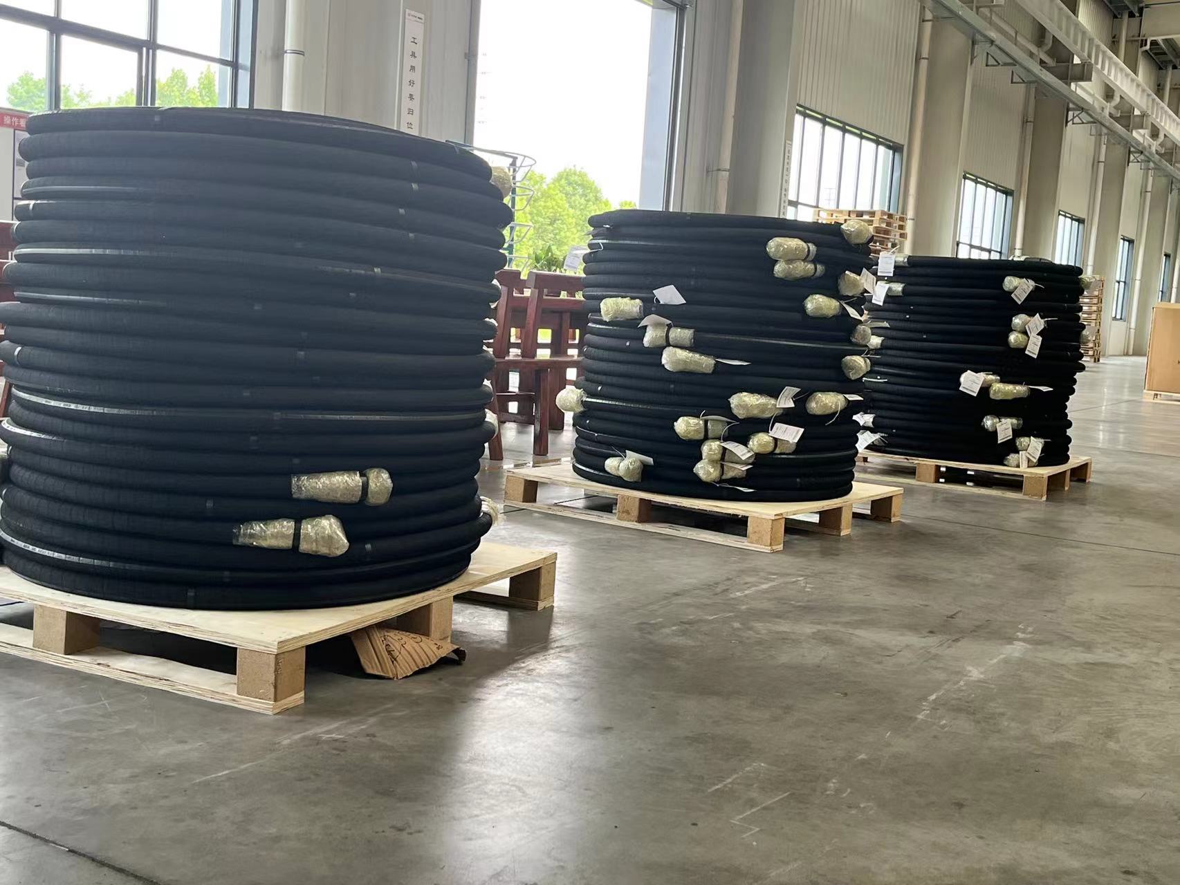 耐腐蝕軟管在工業生產中的應用